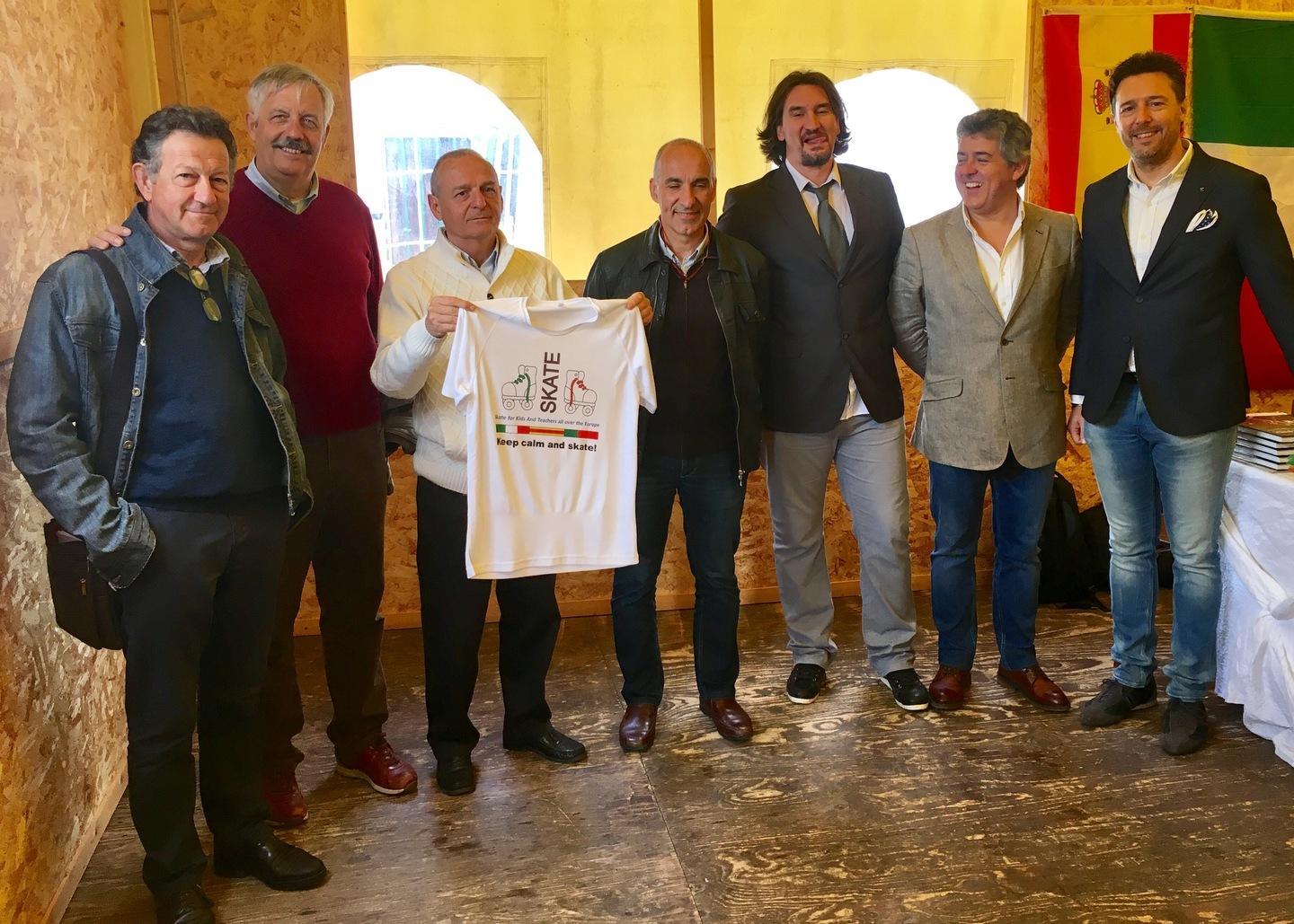 Skate progetto pilota per i bambini  e i tecnici di hockey 