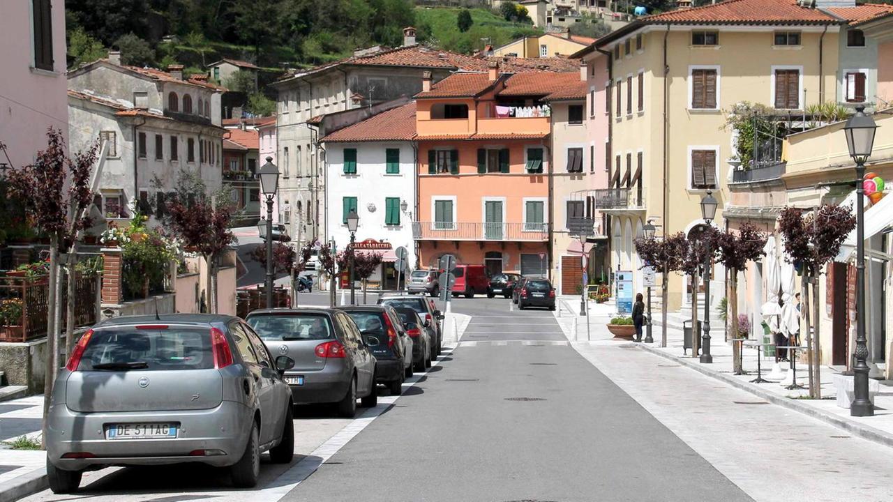 No dei commercianti alla petizione contro i parcheggi a tempo