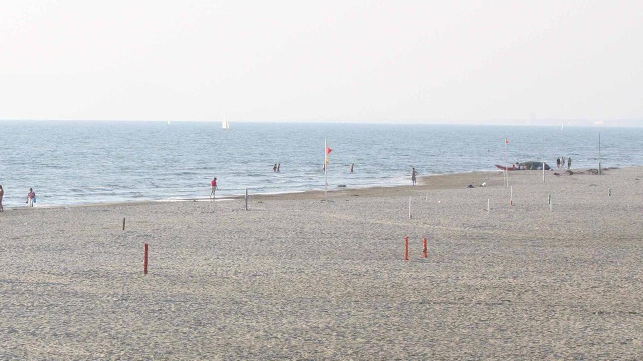 Turisti cacciati dalla spiaggia, i balneari si scusano