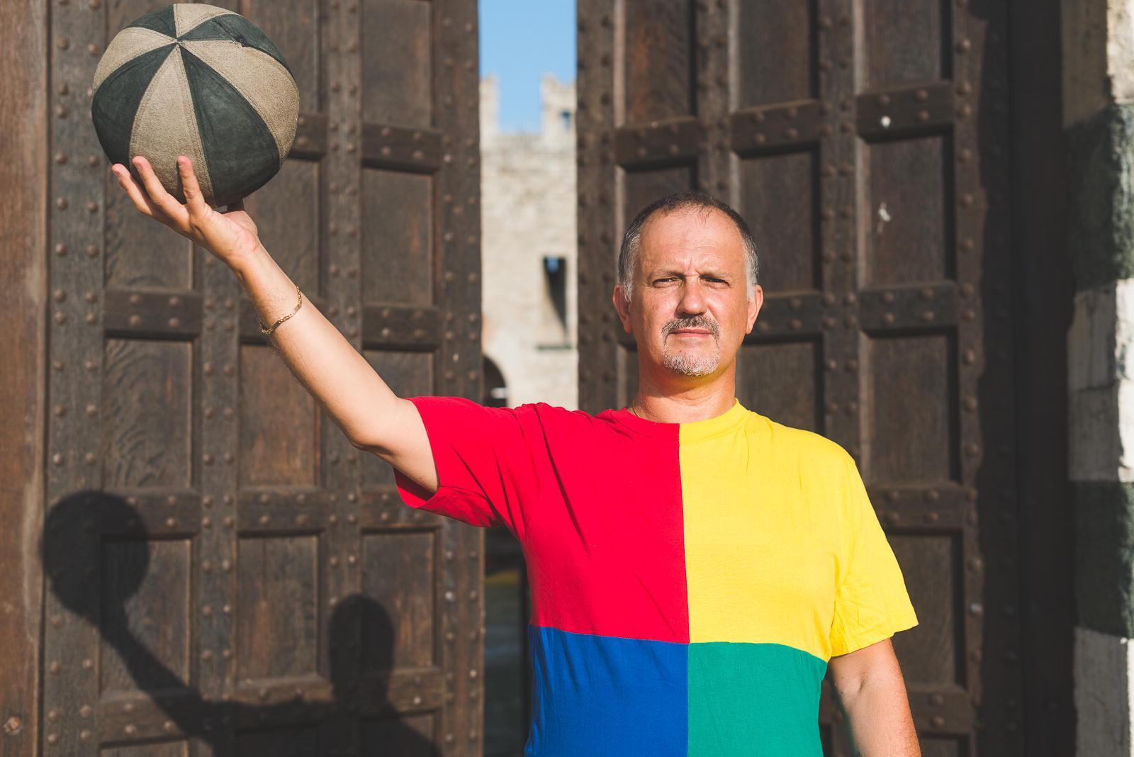 Un calciante della Palla Grossa