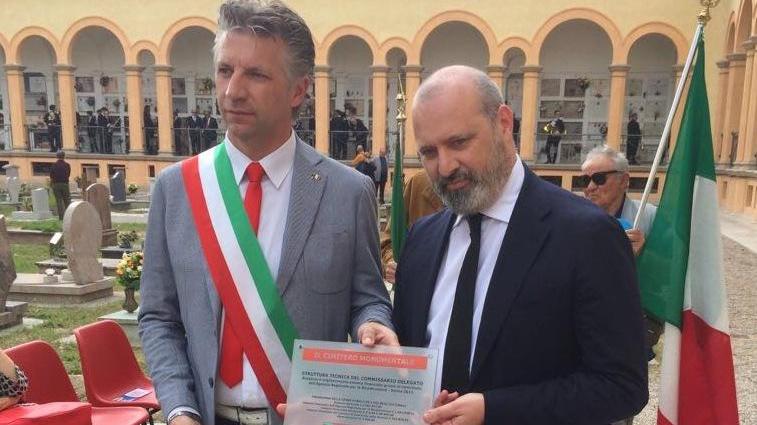 La riconsegna del cimitero sistemato