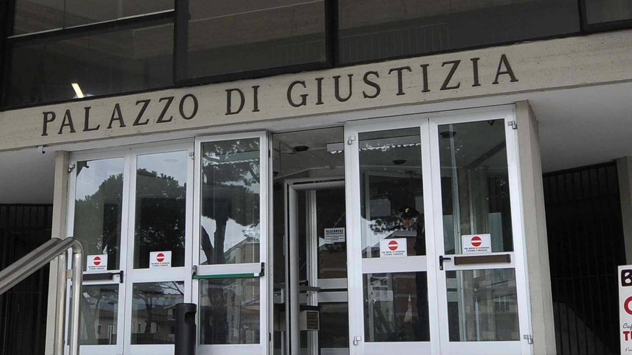 Il Tribunale di Grosseto (Foto d'archivio)