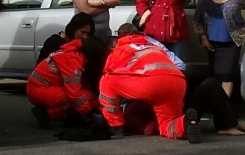 Volontario del 118 preso a pugni da un paziente a Sassari 