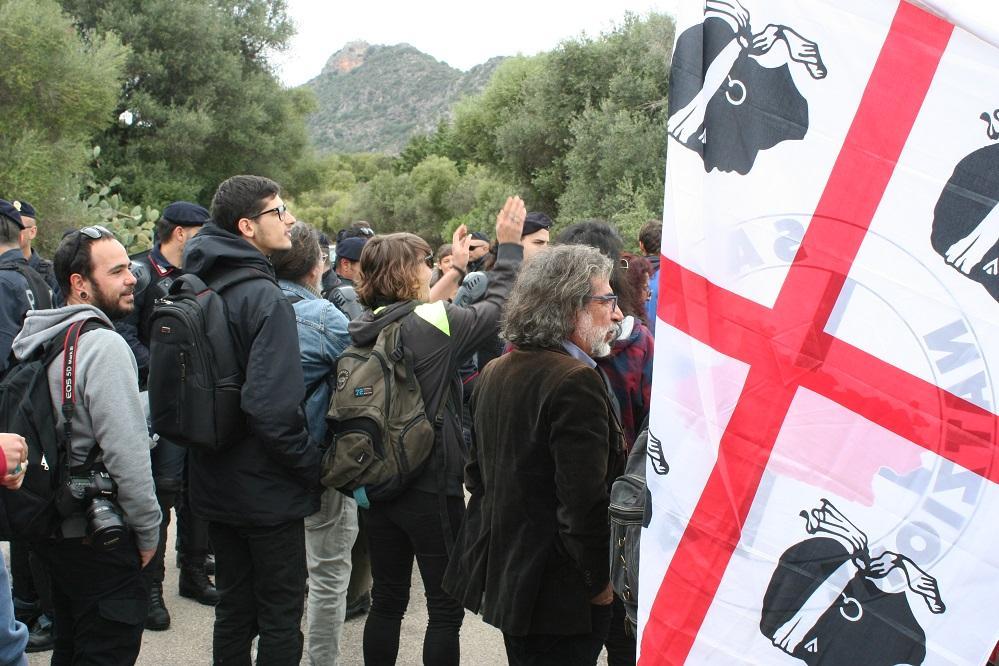 La manifestazione di "A foras"