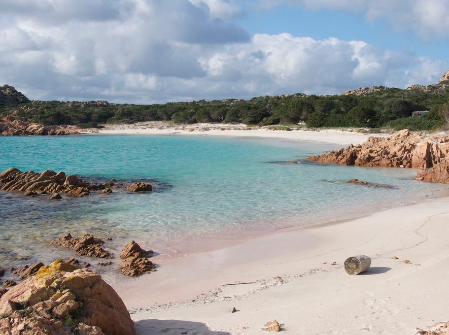 Turismo, a Budelli un sentiero porterà alla Spiaggia Rosa 