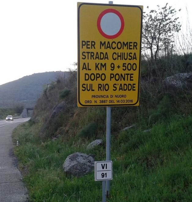 Riapre la 129, ma resta il cartello