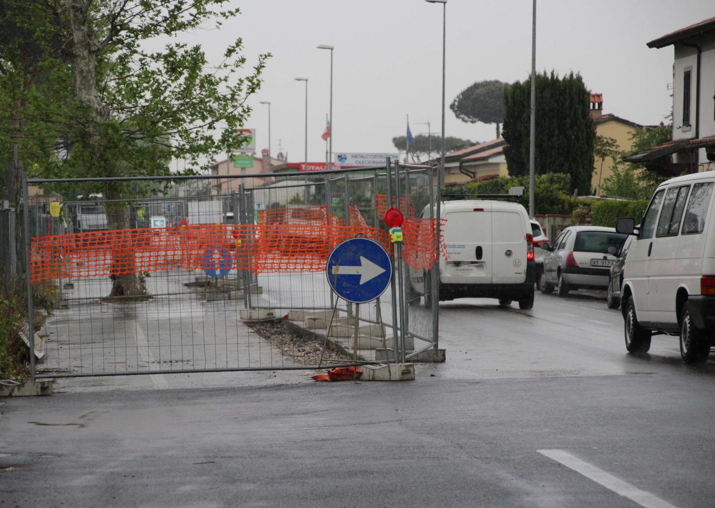 Cotone, i residenti contro l’Aurelia a doppio senso 