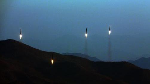 Corea del Nord, un missile esploso in volo 