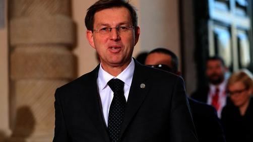 Tusk vede premier Slovenia e Croazia