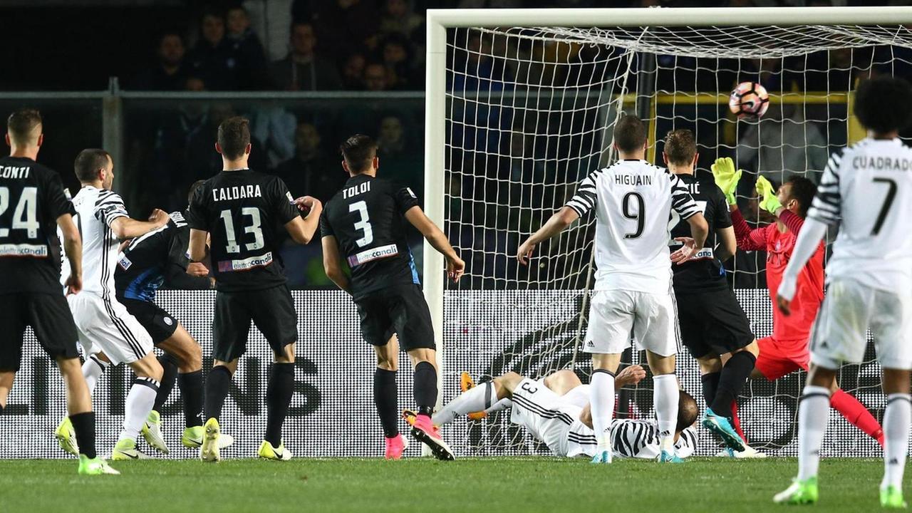 La Juve si accontenta a Bergamo L’Atalanta ci crede e strappa il 2-2