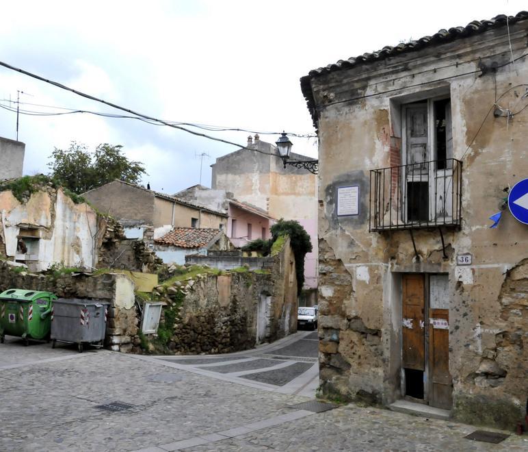 Disagio abitativo, tutela sindacale per i rimborsi