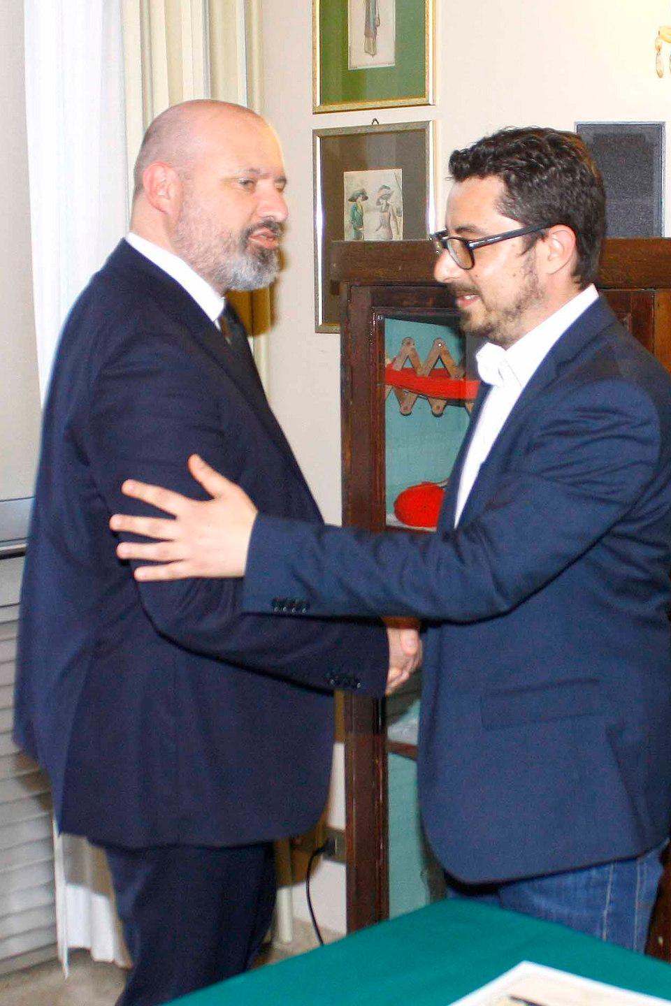 «Chi vince domani guida unica del Pd» Renziani, toni forti 