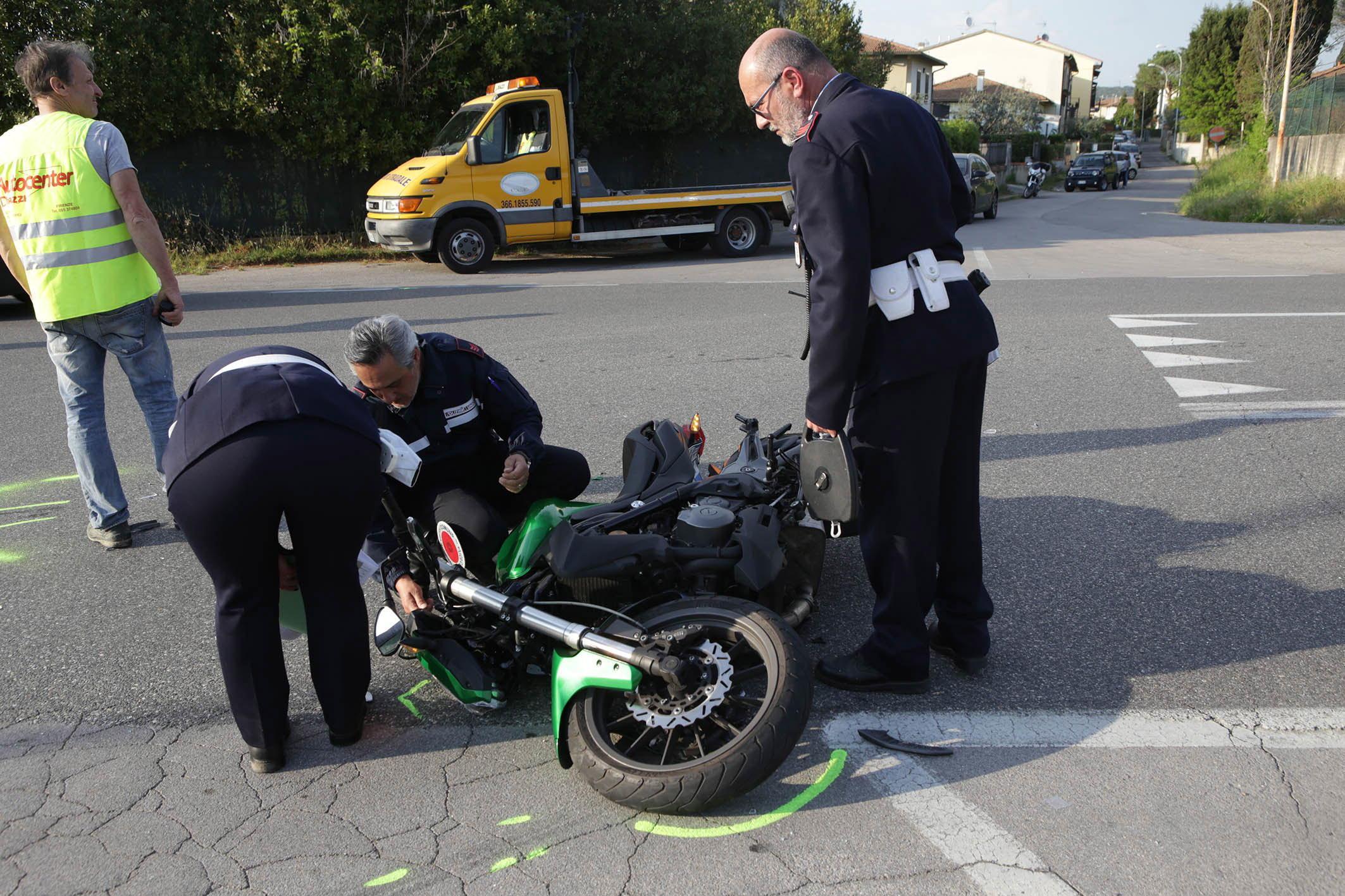 Un incidente in cui è stata coinvolta una moto (archivio)