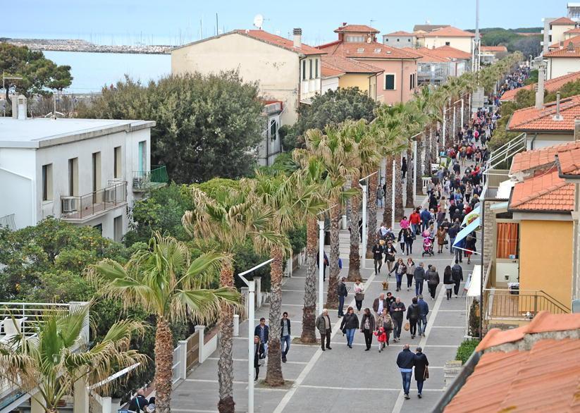 Marina ko con il traffico le richieste degli albergatori 