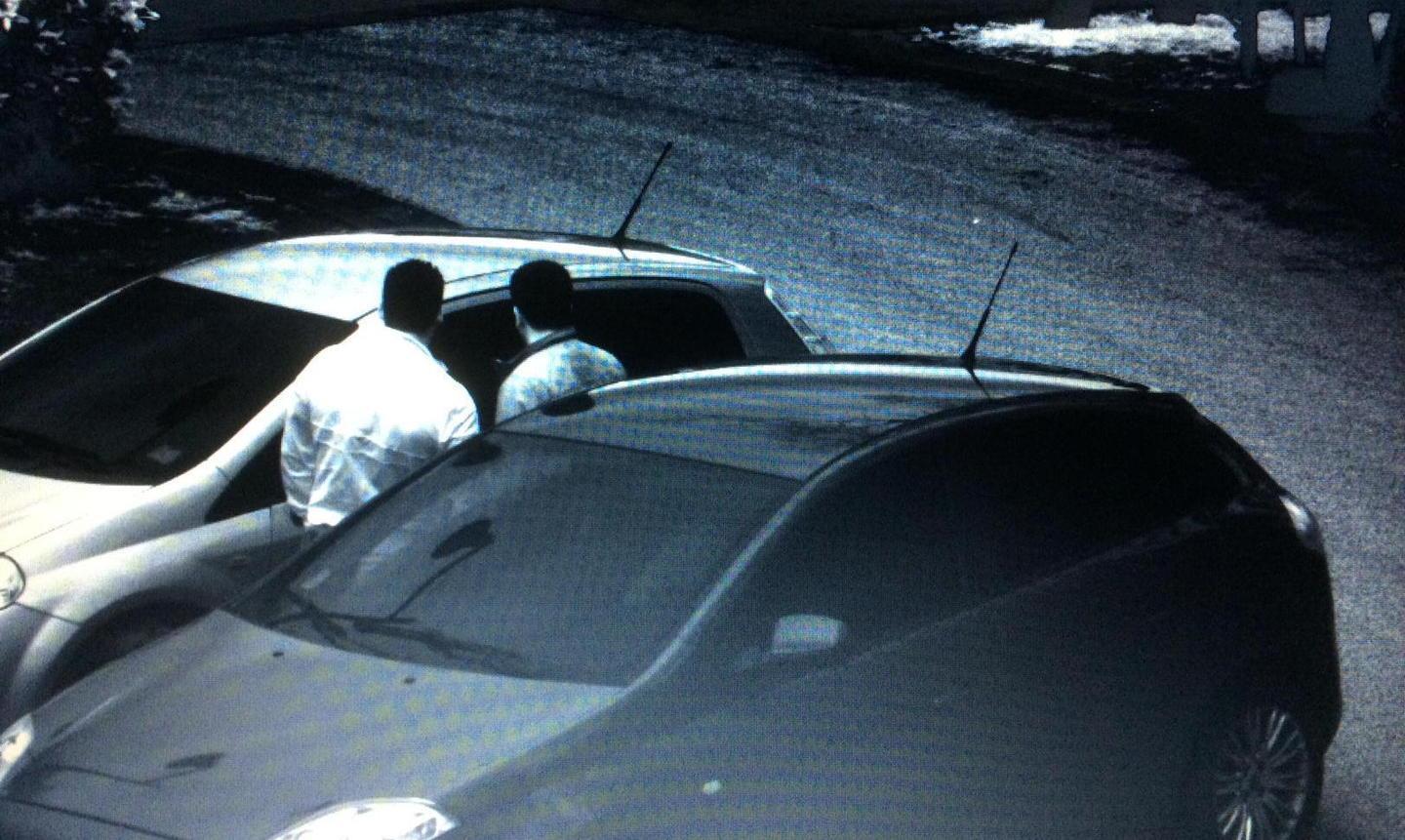 Il sindaco lancia l’allarme “topi d’auto”