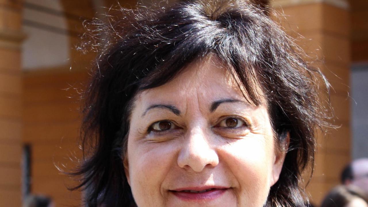 Solidarietà al Meucci, mille in piazza