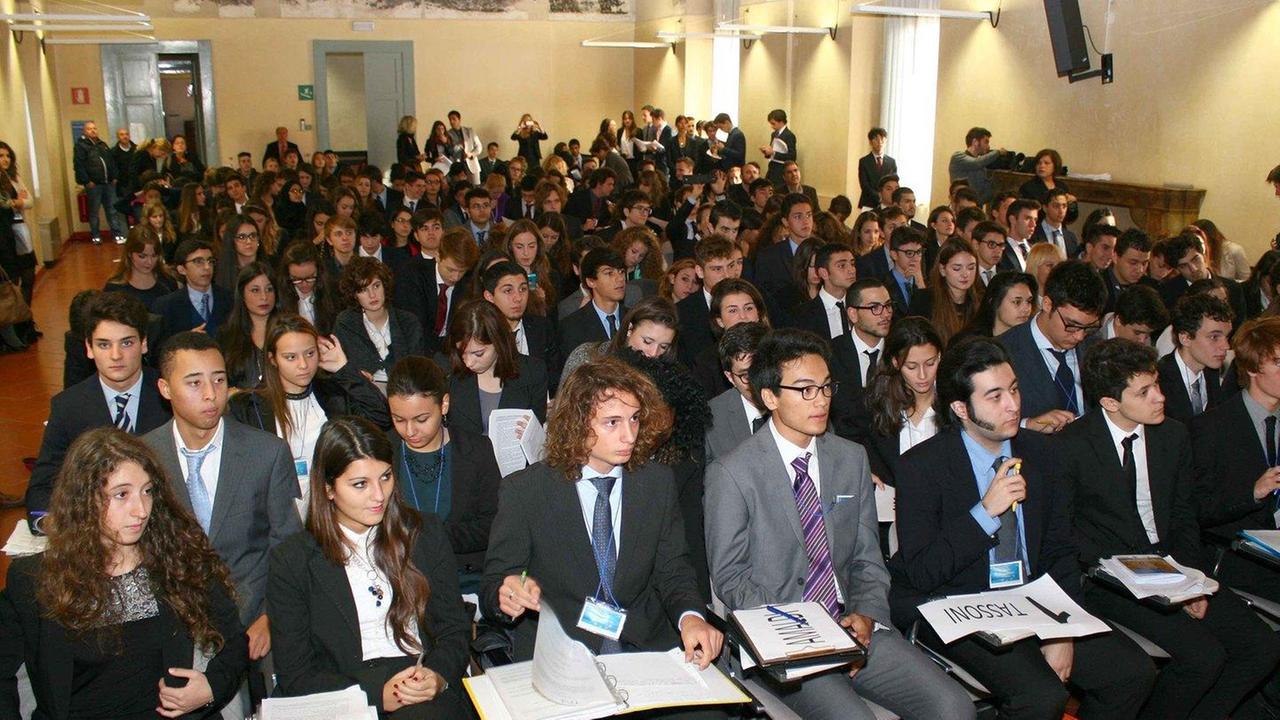 Il “Parlamento europeo” si riunisce in auditorium