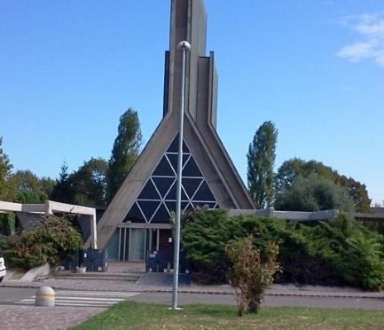 «Più rispetto per i morti» Cimitero di Sassuolo nuovo nel mirino  