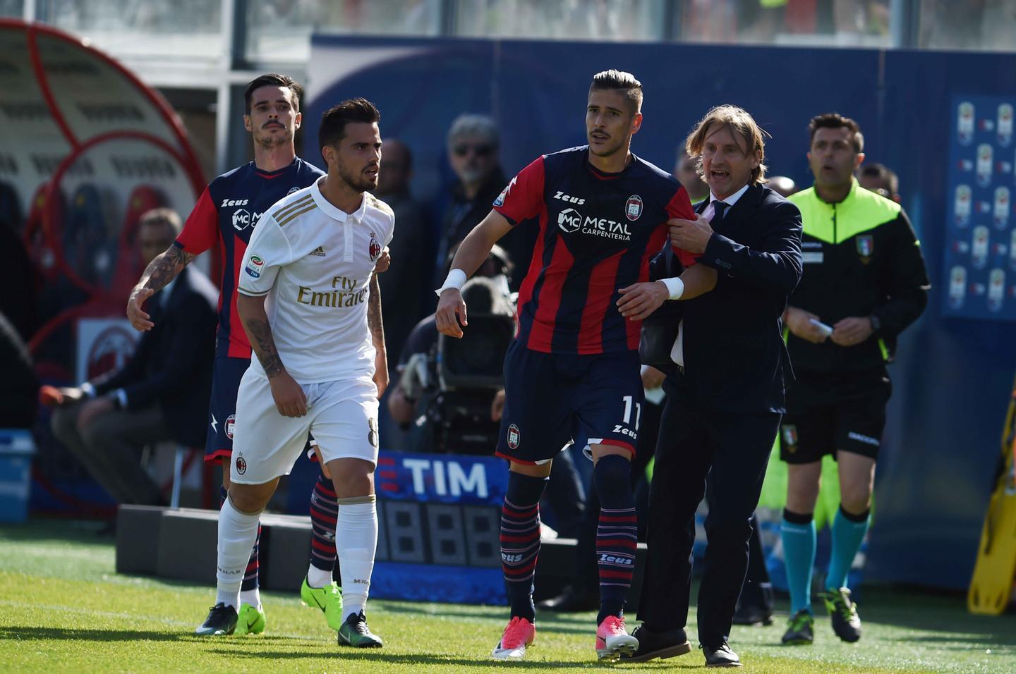 Il Crotone non molla e pareggia con il Milan 