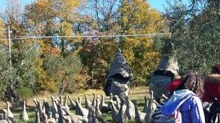 Il giardino di Daniel Spoerri si spalanca ai bimbi