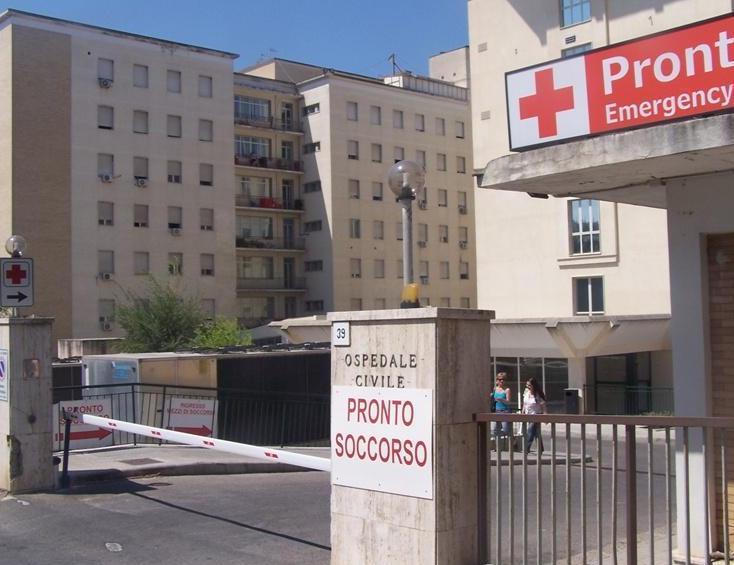 «Sanità a Sassari, situazione esplosiva nei reparti» 