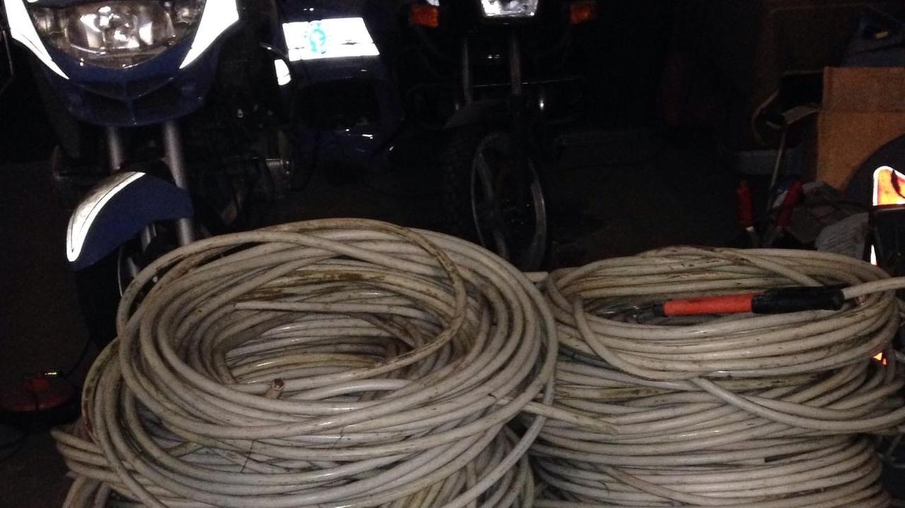 La polizia Stradale trova rame rubato nascosto in un’auto