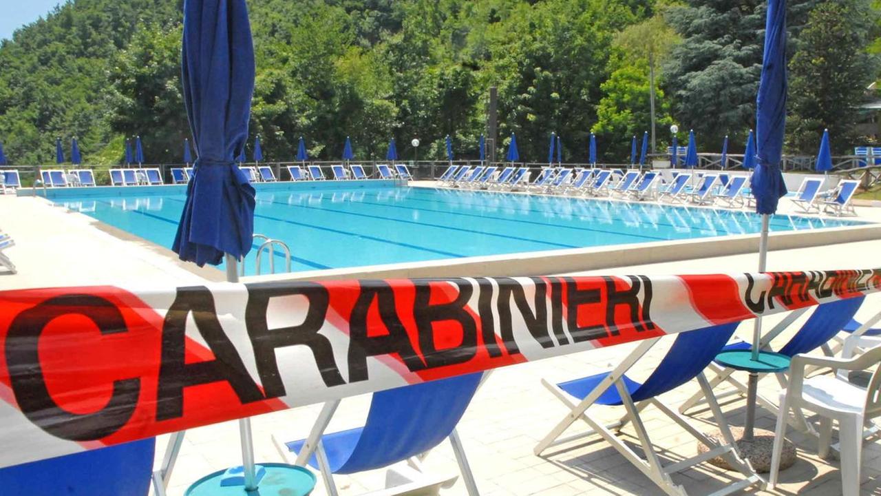 «Abusi su una bimba», arrestato bagnino