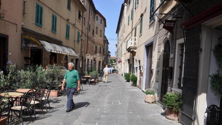 Fioriscono i balconi premiato il decoro