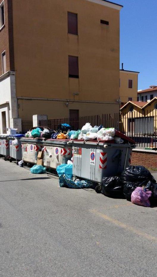 Svolta rifiuti: prima li pesi, poi li butti 