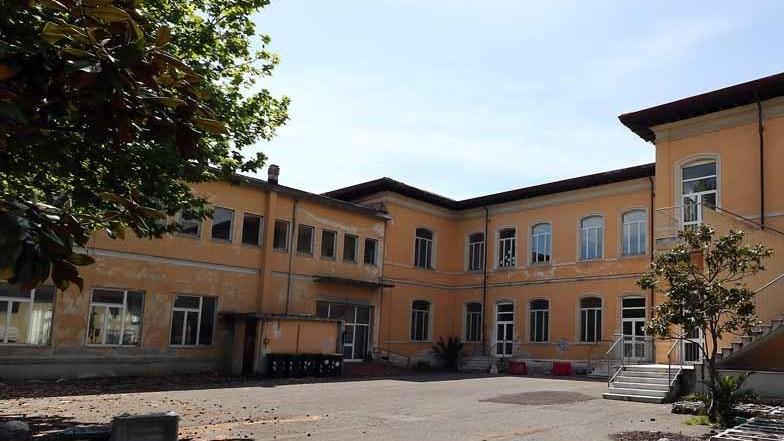 Scuola Giromini: «Dov’è il progetto?»