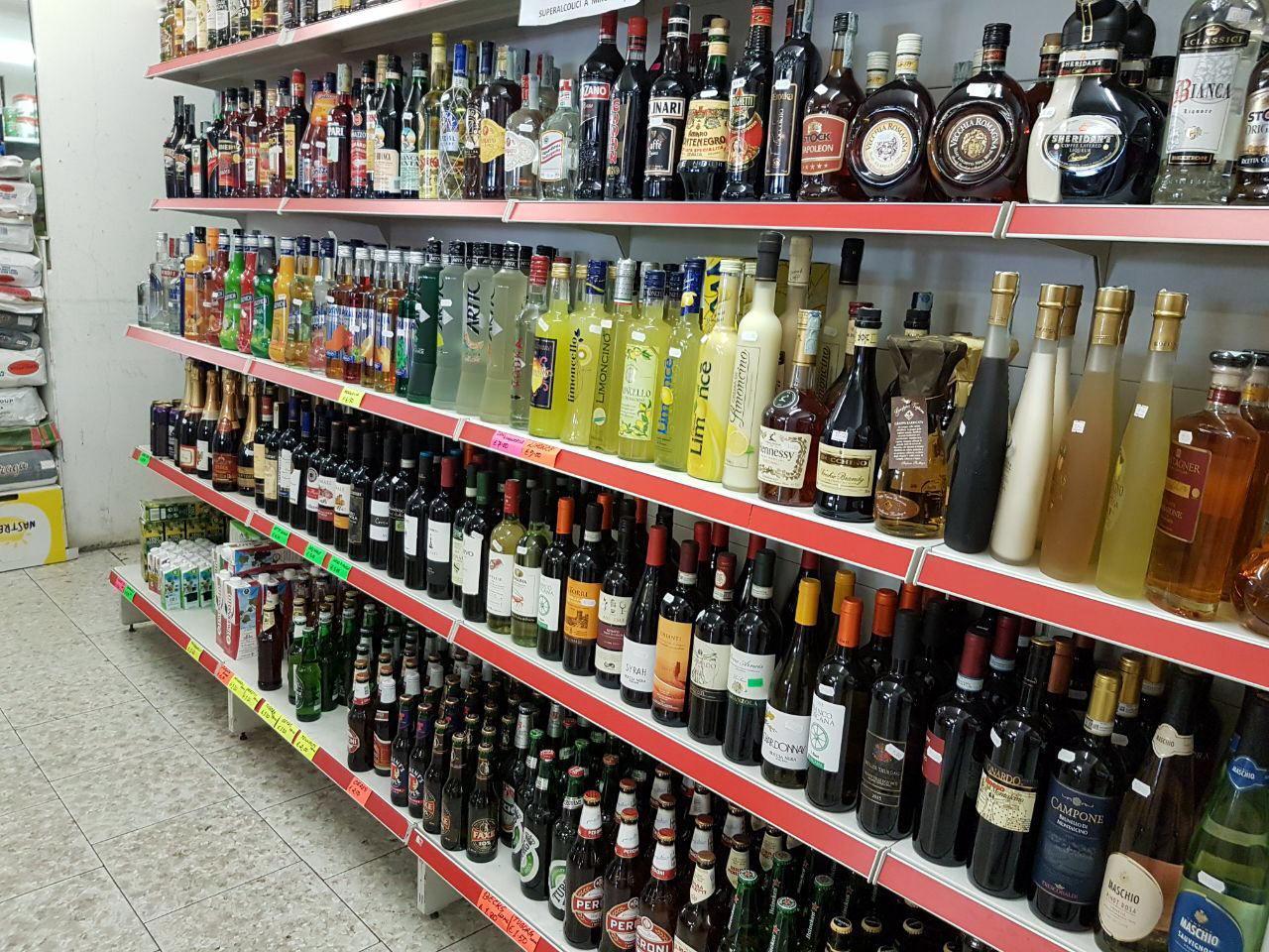 Zona Garibadi-Repubblica: stop alla vendita di alcolici dalle 21 alle 7