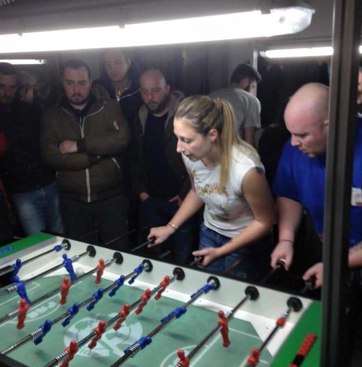 A Viaccia si sfidano i fenomeni italiani del calcio balilla 