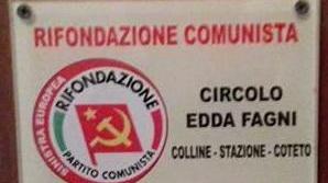 Atto vandalico al Prc di Colline: via la targa esterna