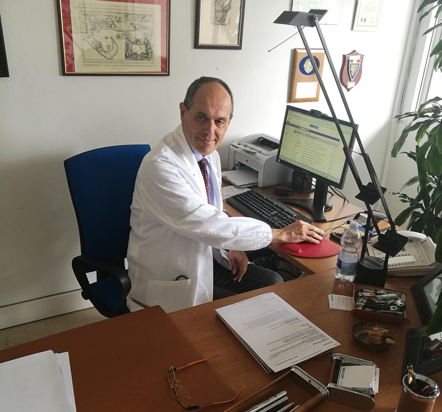 Policlinico di Modena, il direttore di Oncologia: «Facciamo ricerca, non annunci illusori»  