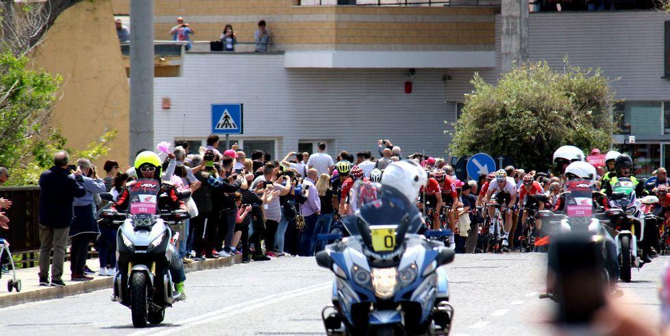 Attimi di vera passione Una grande folla si gode lo show nel cuore turritano 