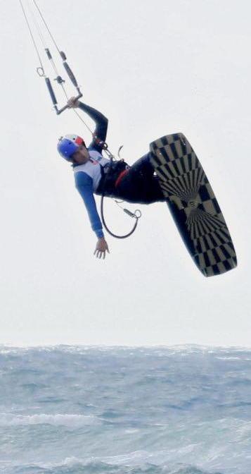 Dopo la vela il kitesurf Due giorni di regate a Vada  