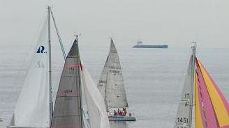 Vele spiegate, torna la Mini Giraglia