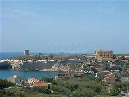 La costa rocciosa nella zona di Santa Caterina
