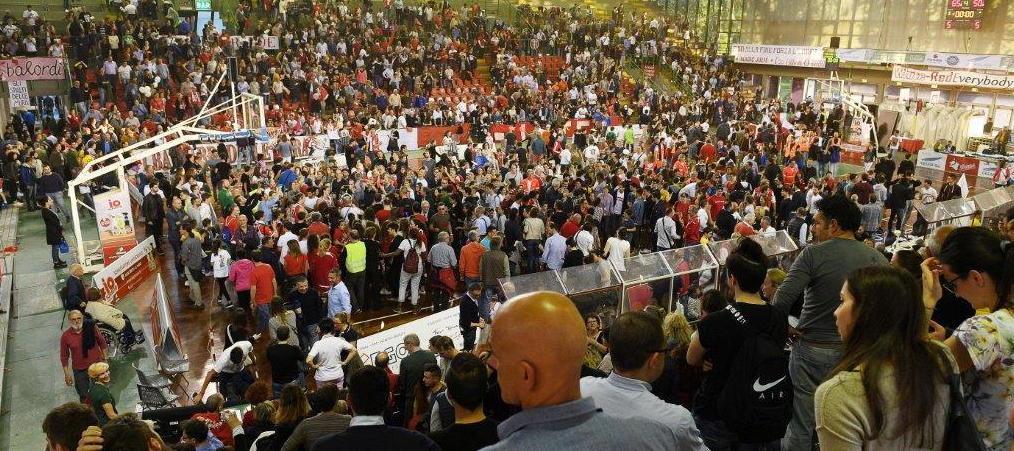 Festa biancorossa, dal palasport al teatro  