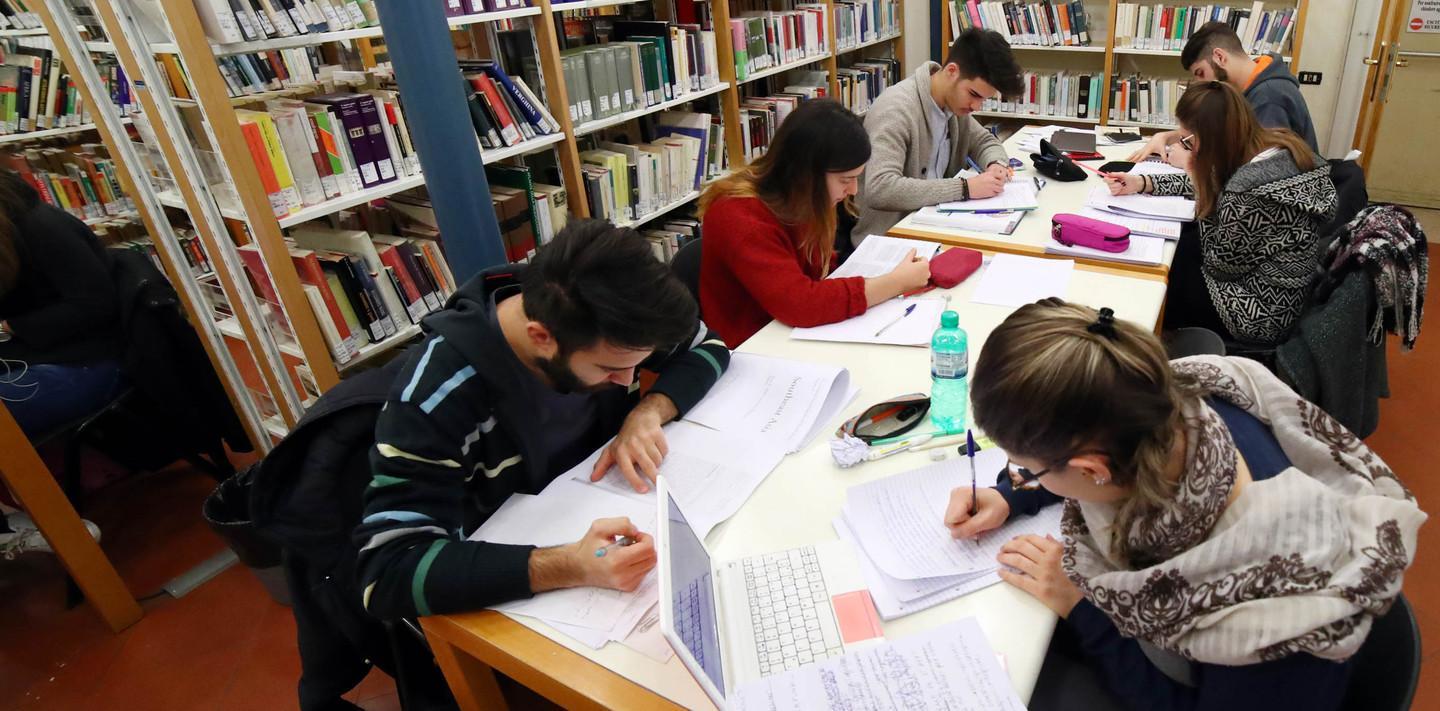 Gli studenti vanno in cattedra e raccontano la storia locale 