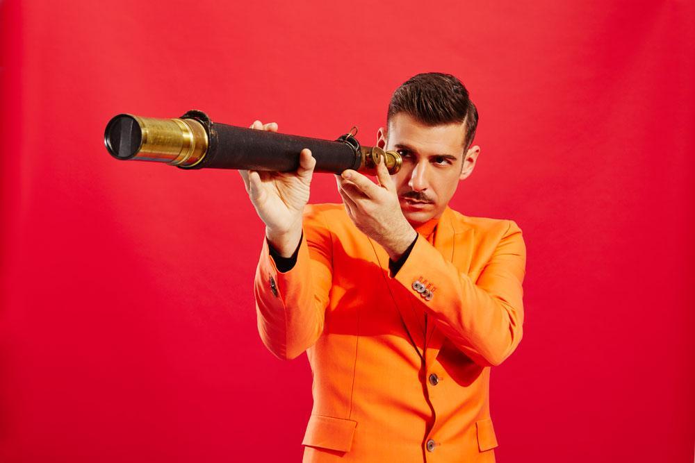Francesco Gabbani, karma apuano: «Giro l’Europa ma la mente è lì»