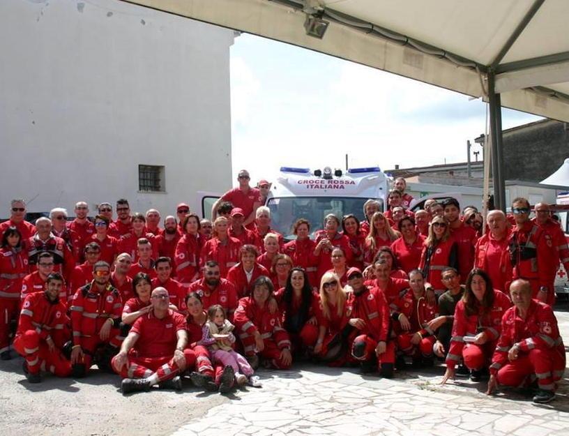 La Croce Rossa in festa  ha inaugurato l’ambulanza