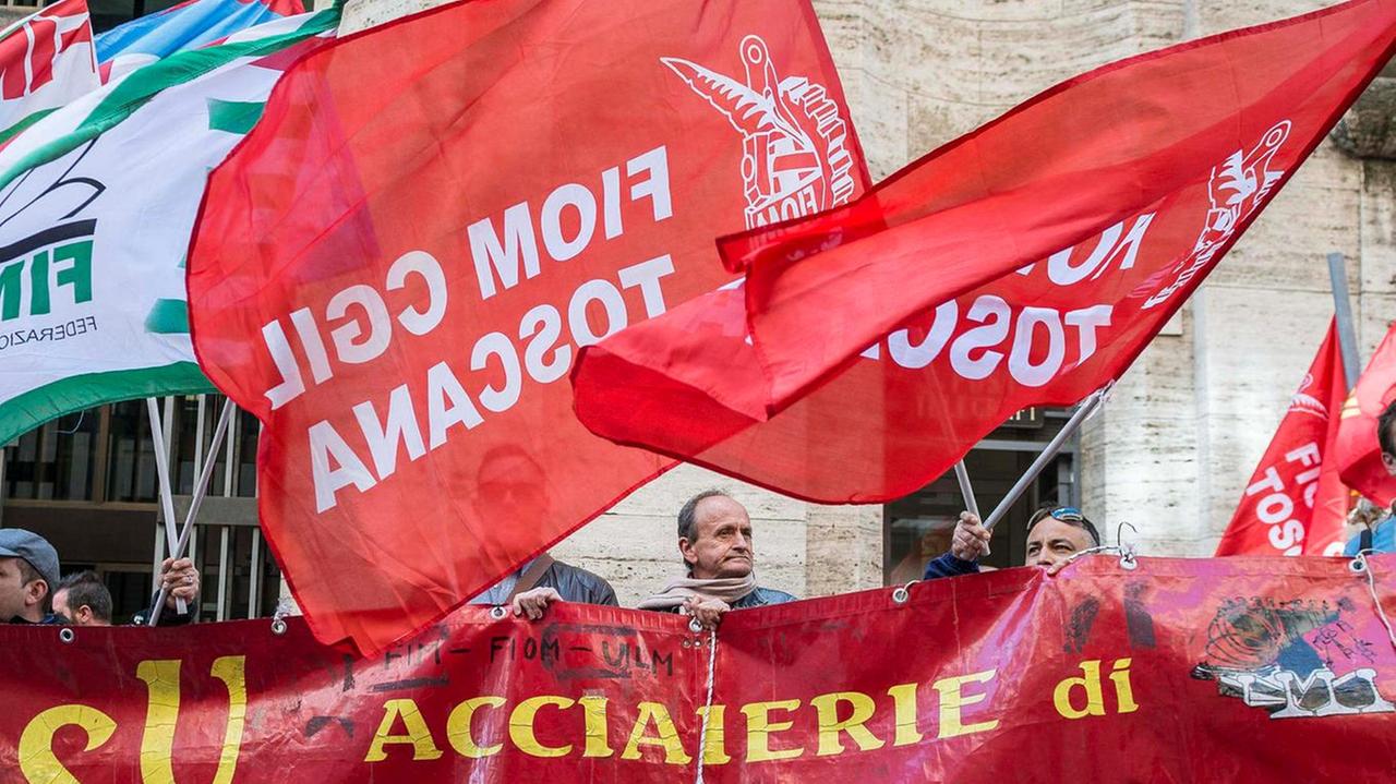 «Il governo agisca come fa altrove»