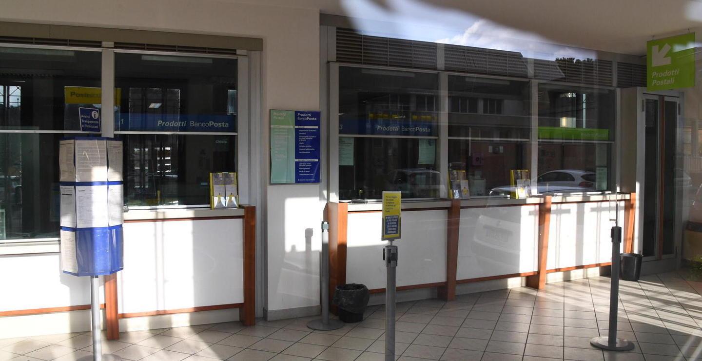 Poste nel caos, a rischio le aperture estive 