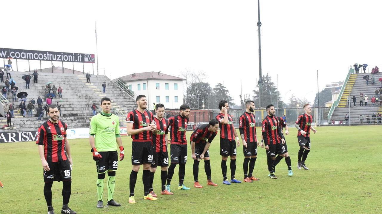 La sfida playoff ad Arezzo si gioca sabato in notturna