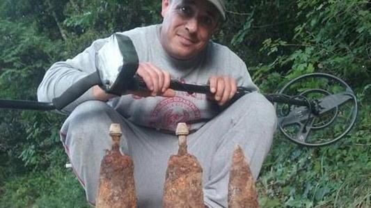 Trovati tre ordigni bellici nel bosco
