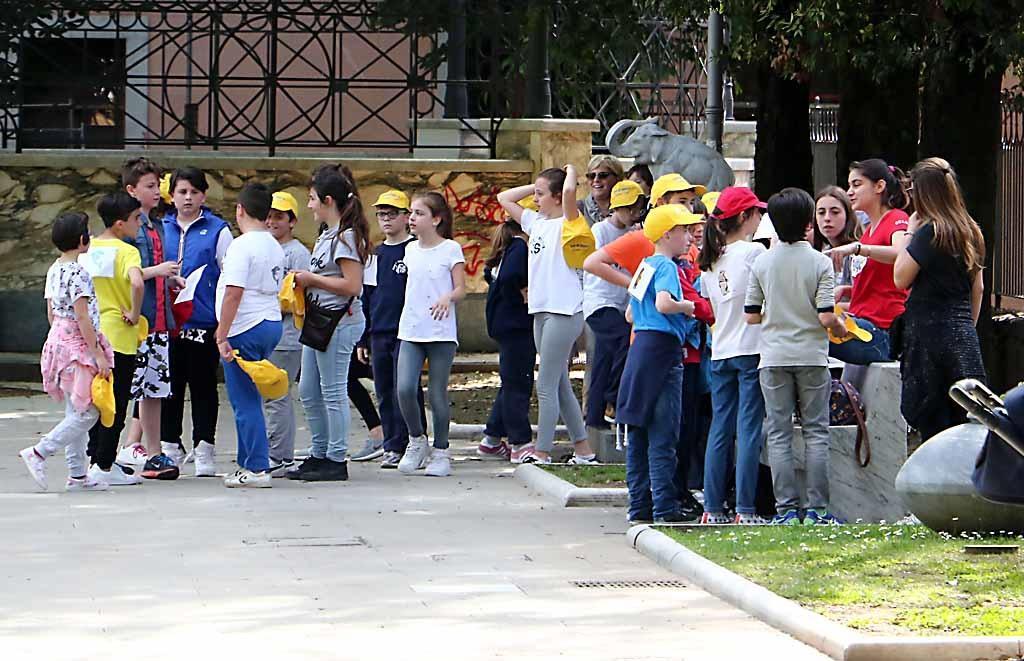 Un momento della caccia al tesoro
