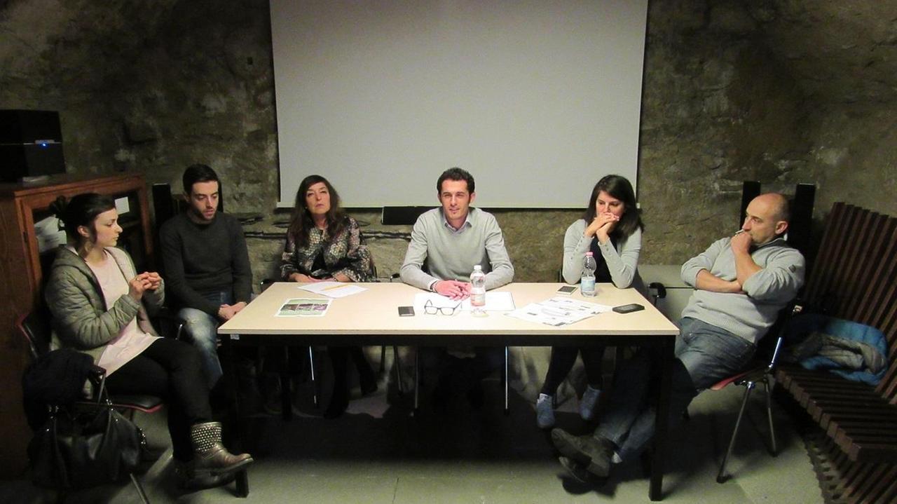 Palaghiaccio, altri lavori Ecco i pannelli contro l’aria