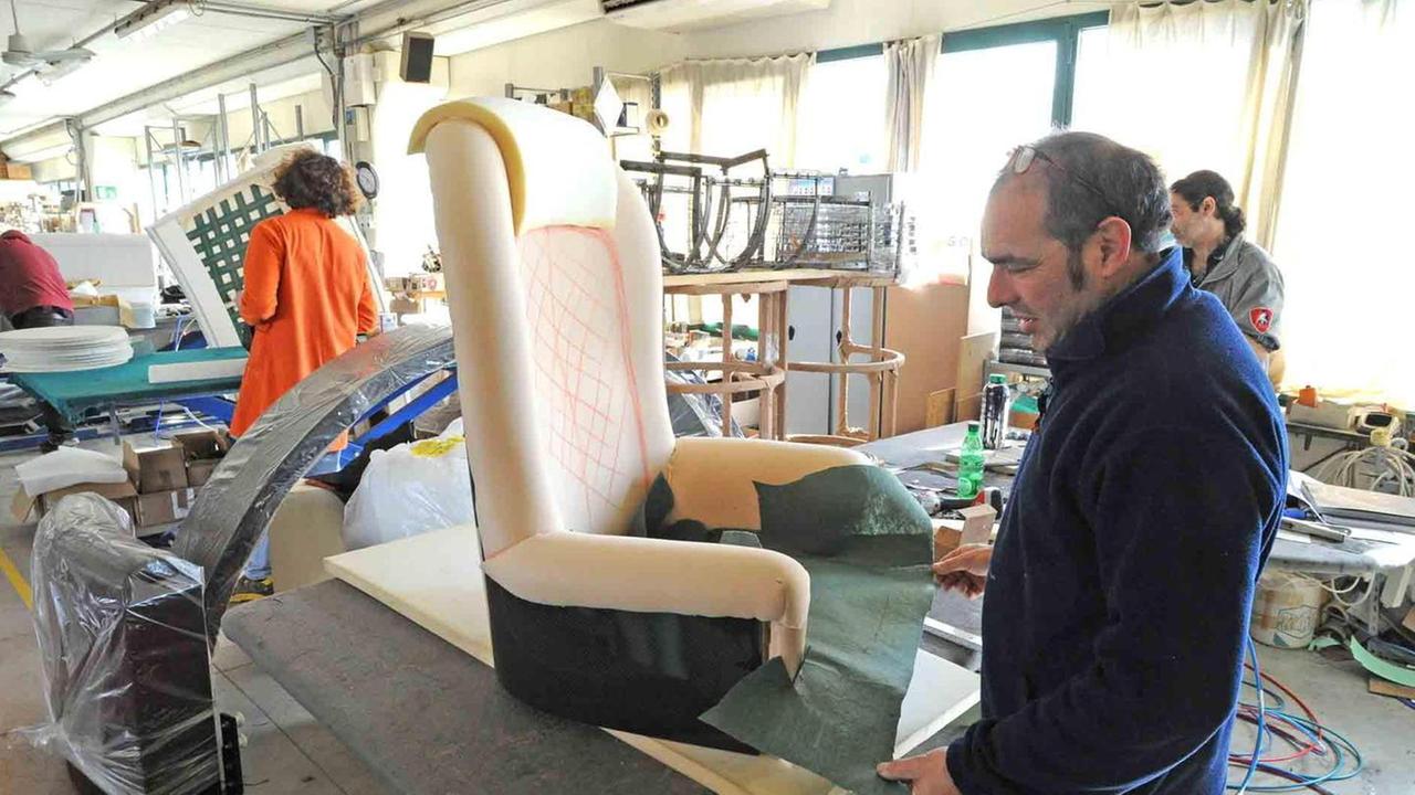Mobile, export ancora in calo