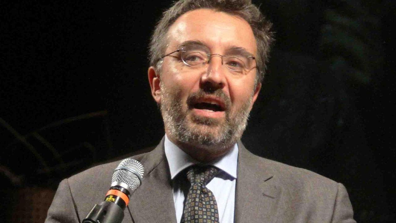 Domani Damilano presenta “La Repubblica del Selfie”